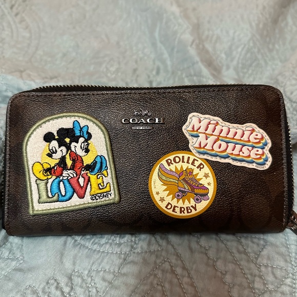 🐎💋 WALLET COACH X DISNEY 💋🐎 LIMITED EDICIÓN MONOGRAM MINNIE MOUSE - Picture 11 of 11